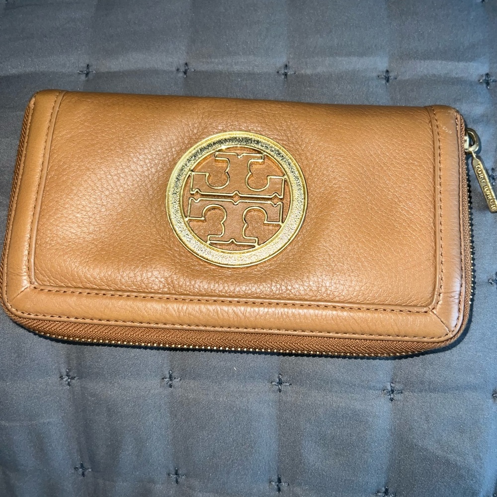 Tory Burch Wallet
